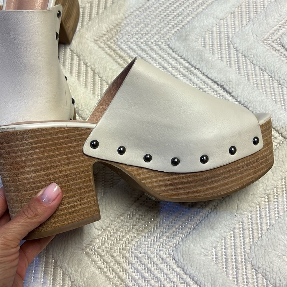 SHU SHOP - Gina Open Toe Clog Wedge Heel - Picture 6 of 14